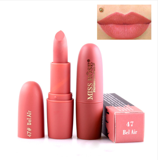 Lipstick matte moisturizing lipstick