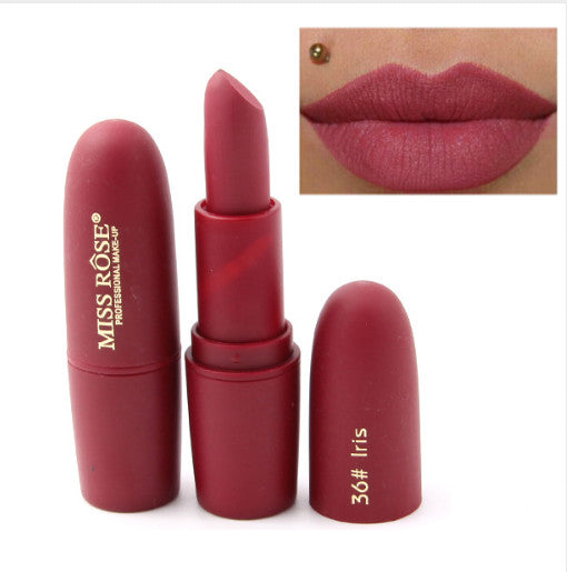 Lipstick matte moisturizing lipstick