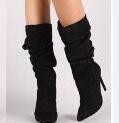 High heeled pointed mid boot