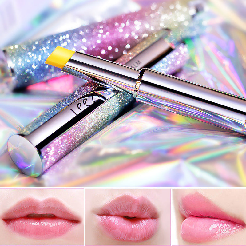 Rainbow coloring lipstick