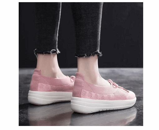 Flat with breathable mesh shoes women